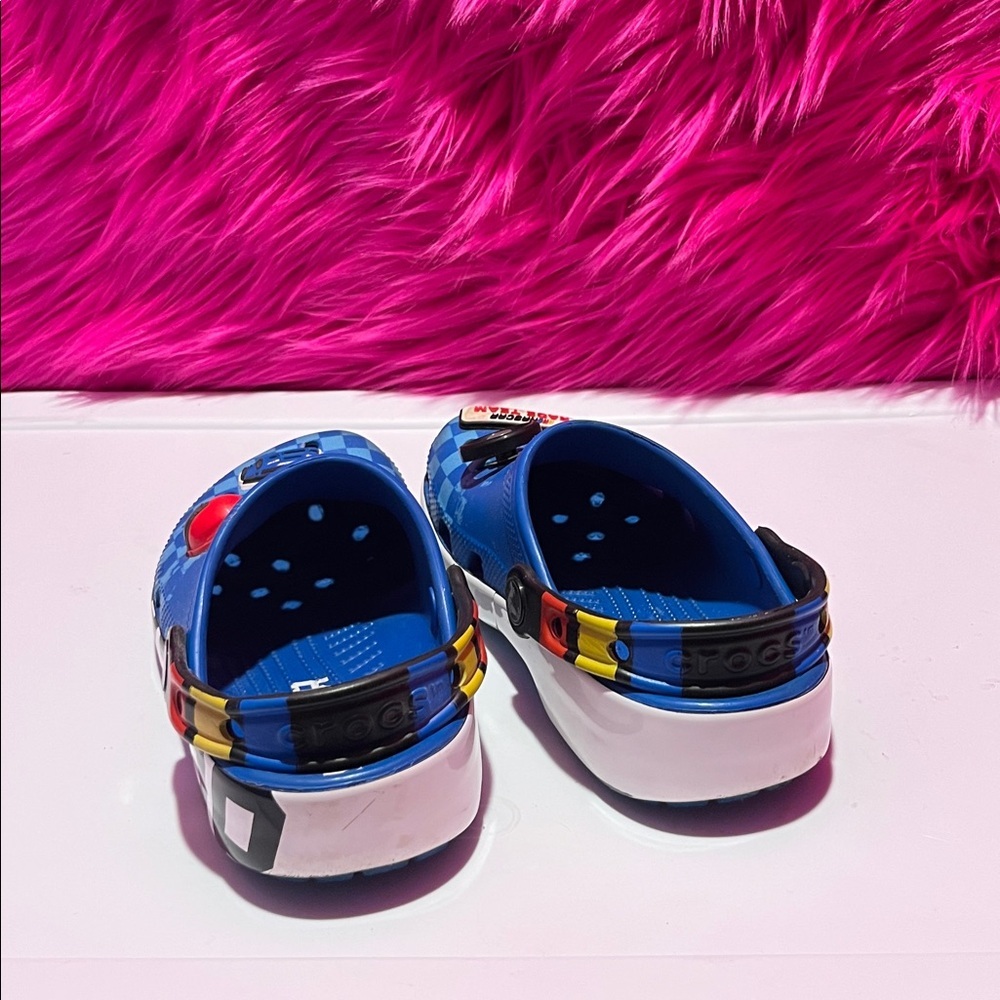Boys Crocs Sandals - Picture 3 of 6